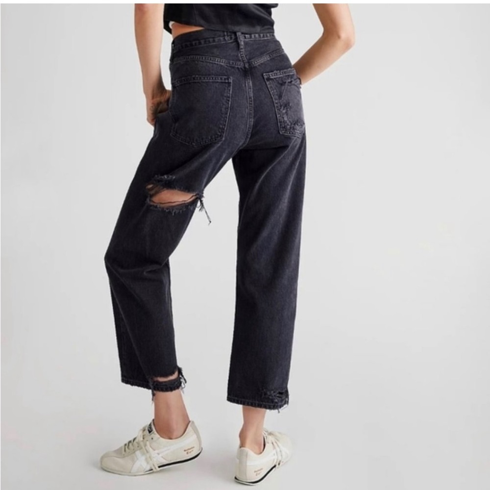 Agolde distressed 90’s crop black jeans in recourse size 28